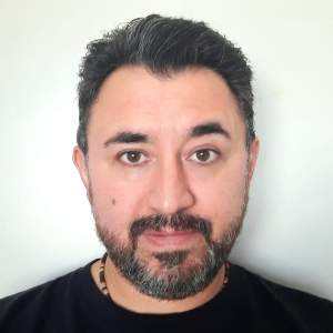Dr. Alejandro Valdez Mondragón