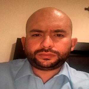 Dr. Isaac Albéniz Gómez Jiménez