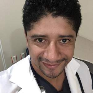 Dr. Iván Jiménez Flores